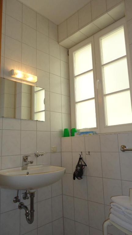 Hotel Garni Meeresgruss 사스니츠 객실 사진