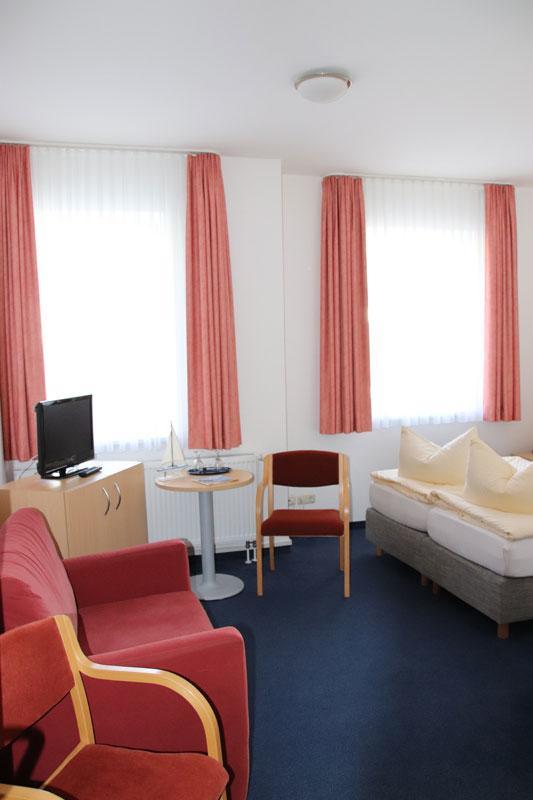 Hotel Garni Meeresgruss 사스니츠 외부 사진