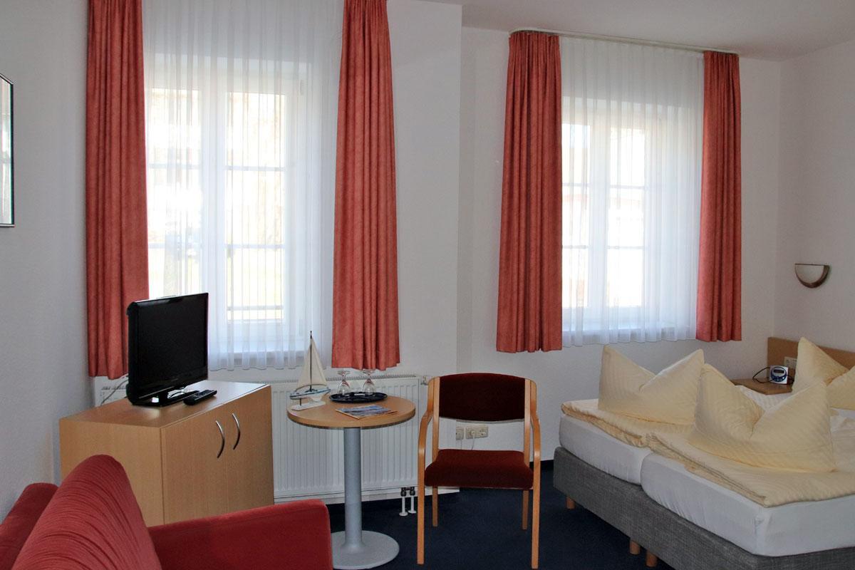 Hotel Garni Meeresgruss 사스니츠 외부 사진
